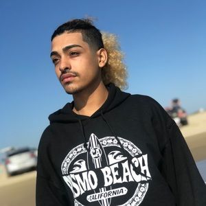 Meet your Posher, Ray